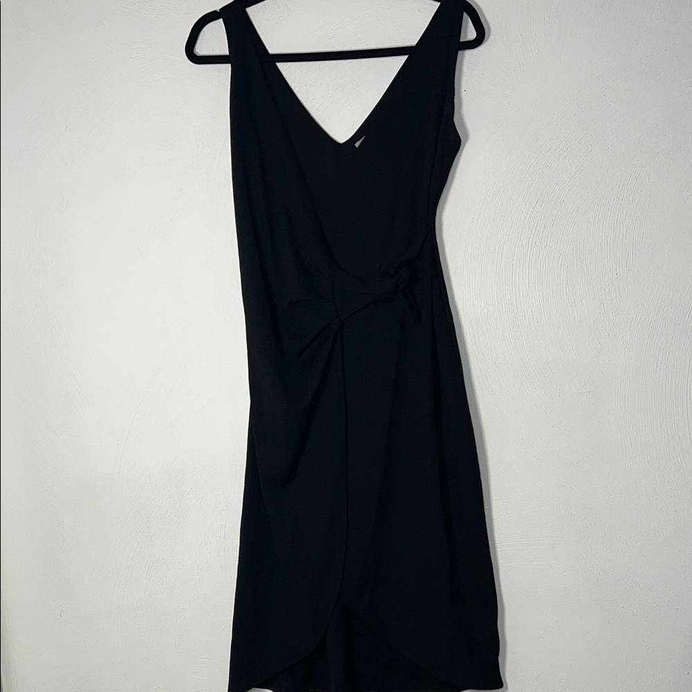 H&M Black Wrap Dress midi